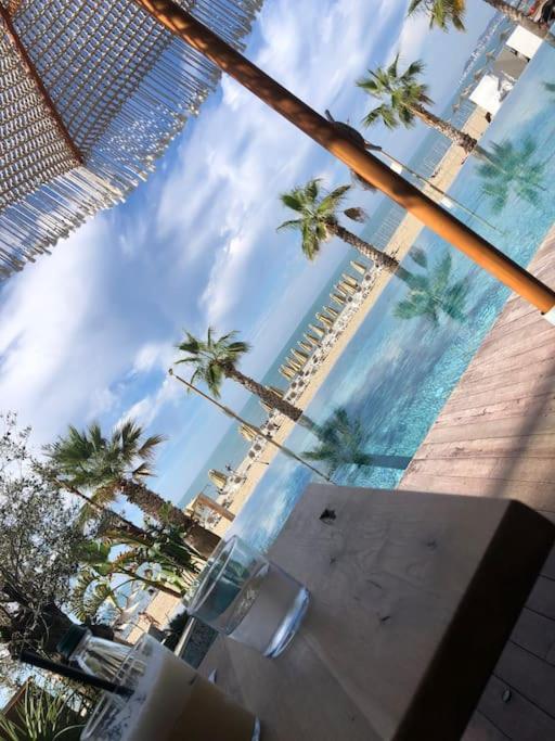 Sea View Deluxe Apartment Durres Bagian luar foto